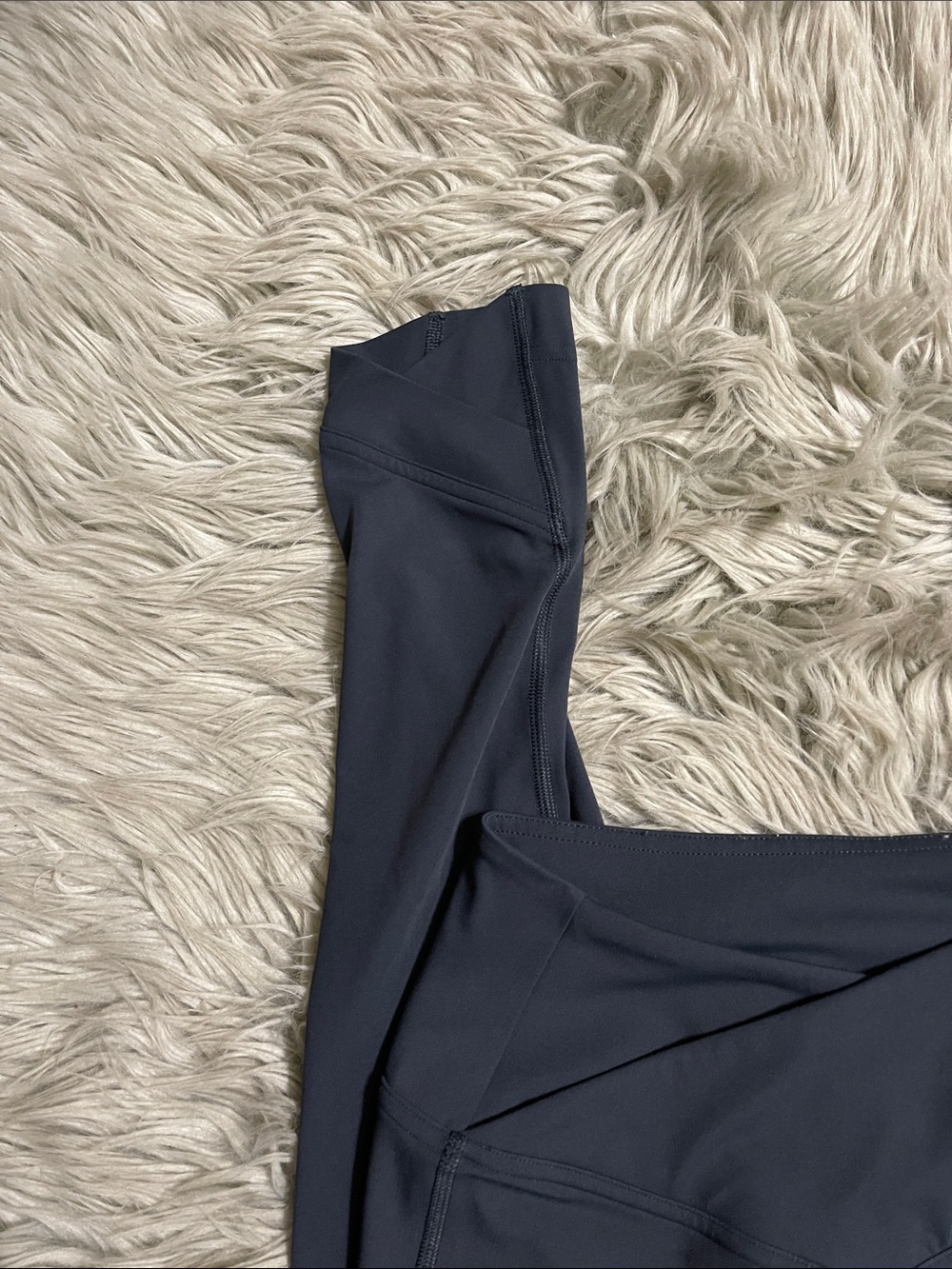 Gymshark Black High-Waist Sculpting Leggings - Picture 4 of 6